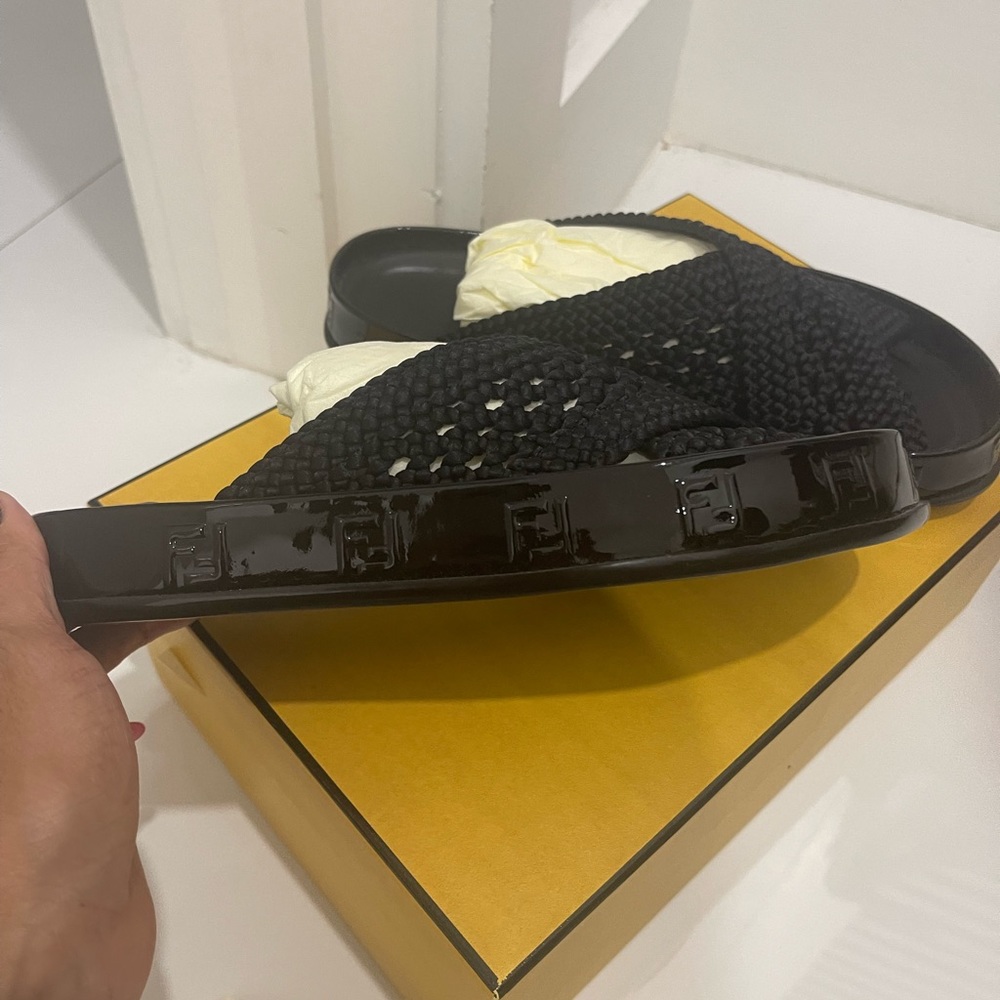 Authentic Fendi Slides size 36 - Picture 11 of 13